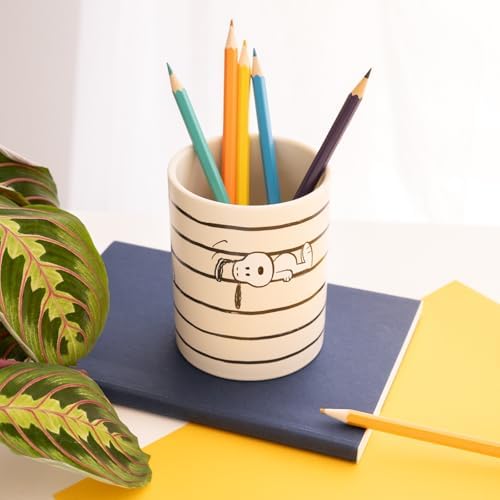 Grupo Erik Snoopy Pen Holder | Desk Organizer, Accessories | Pencil Pot, Stationery | Snoopy Gifts, Mug - Image 6
